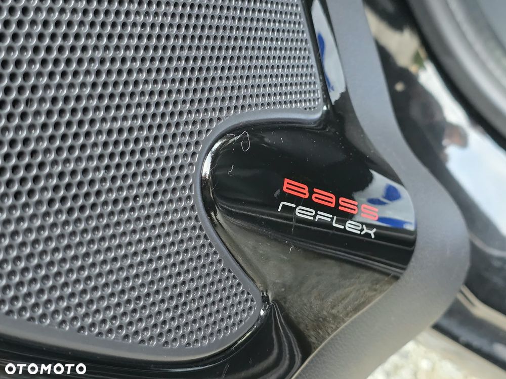 Renault Clio - 26