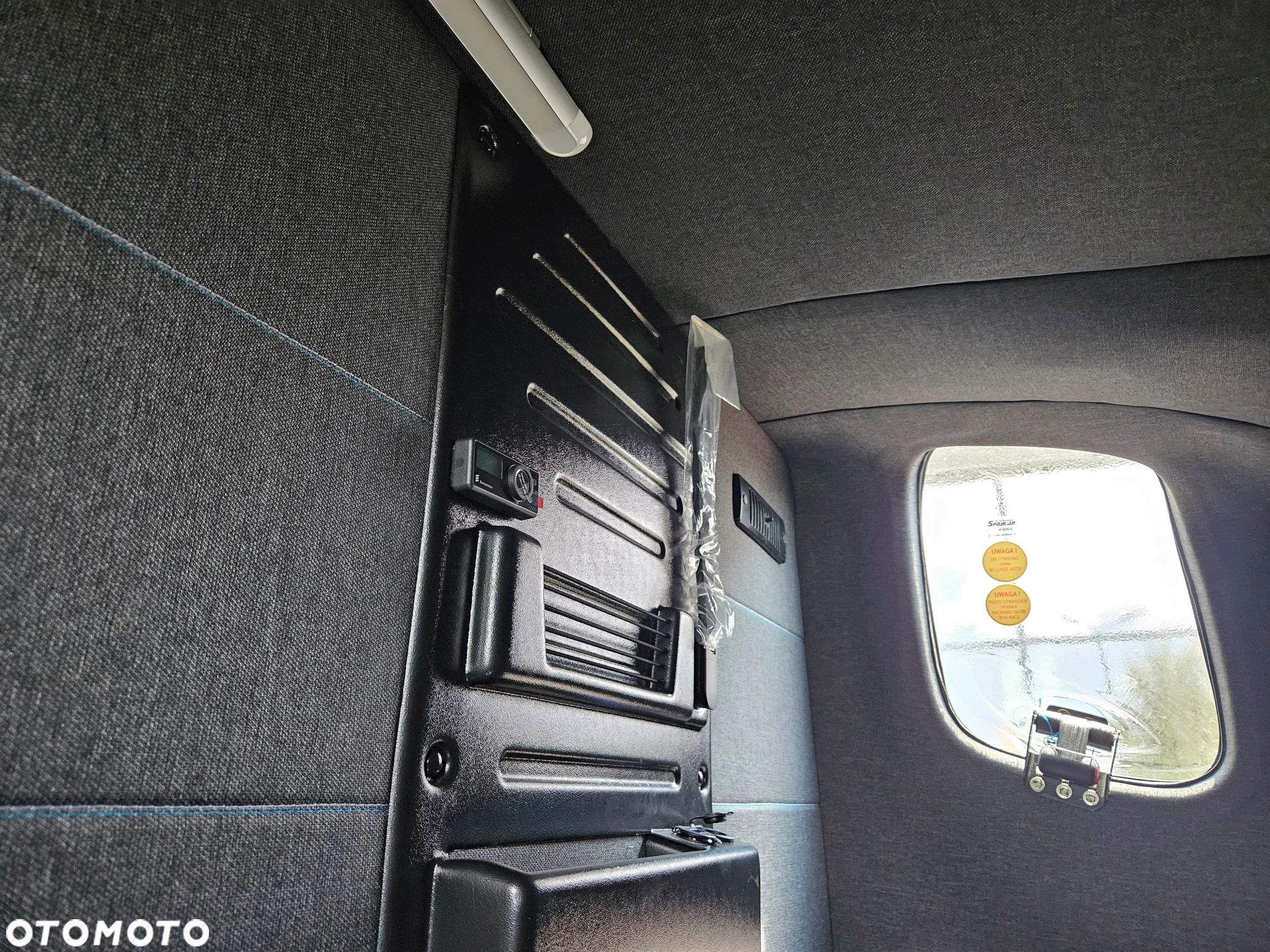 Renault nowy Master międzynarodówka 10 EP DPR - 15