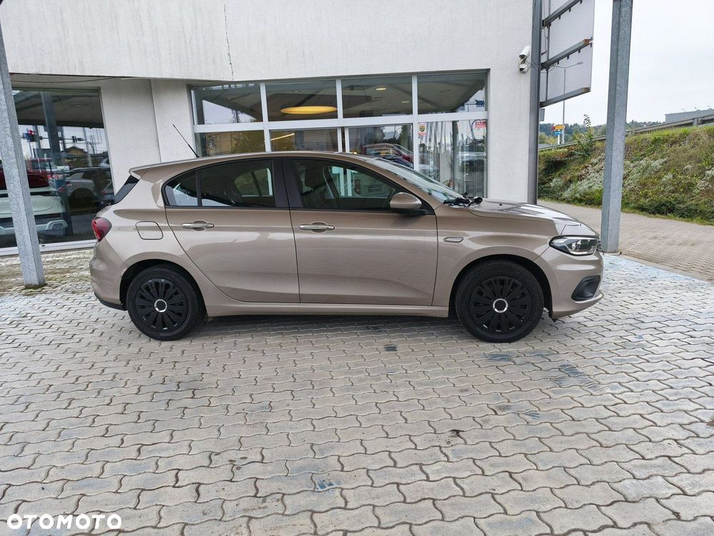 Fiat Tipo 1.4 T-Jet 16v Lounge - 12