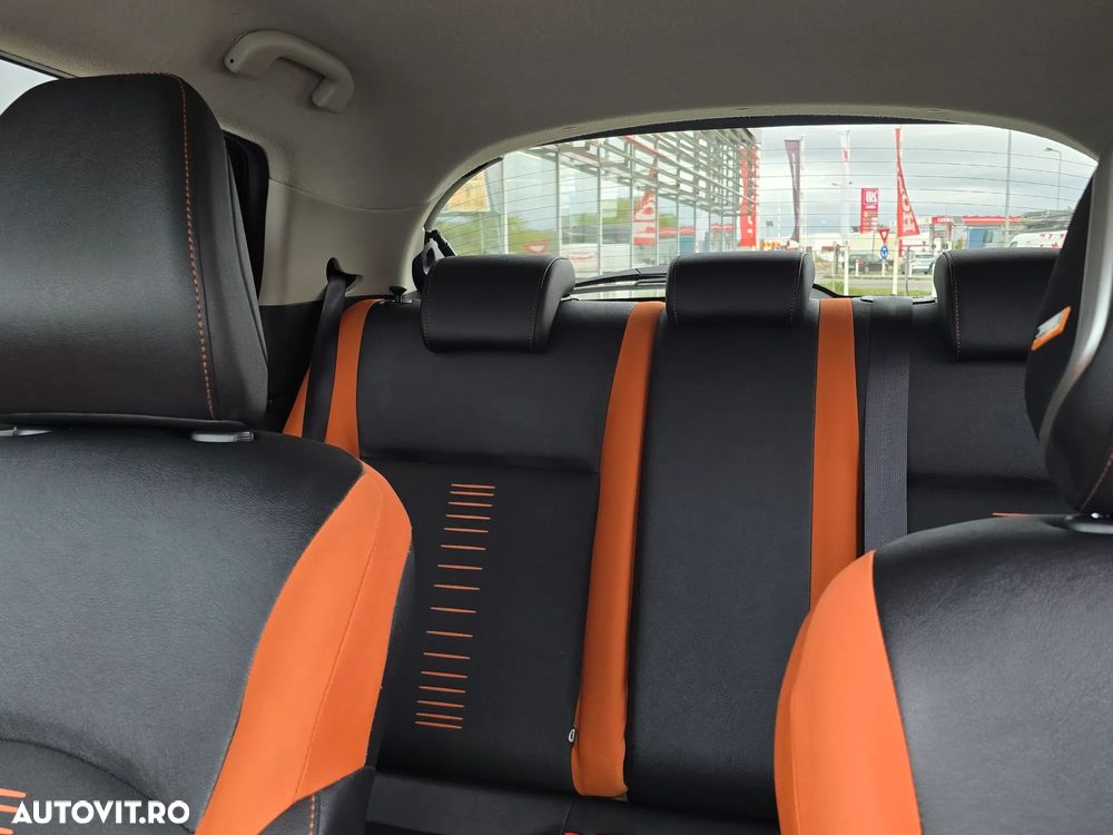 Nissan Juke 1.6L XTRONIC N-Connecta - 19