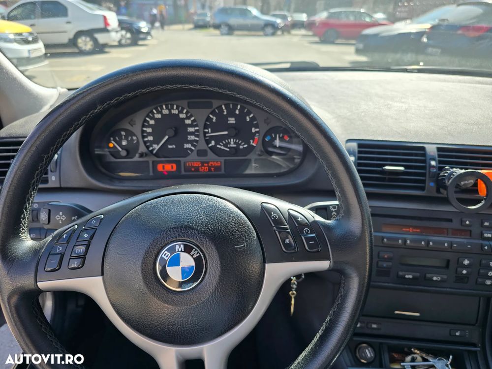 BMW 3 Series 2003 — imagine 9