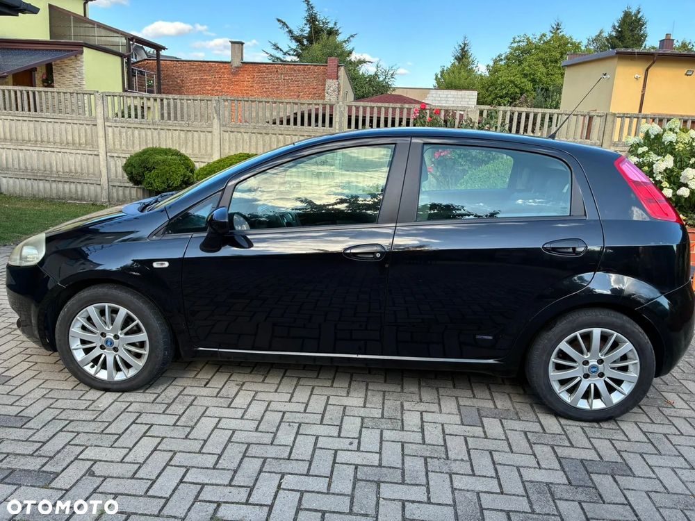 Fiat Grande Punto 1.3 Multijet 16V Dynamic - 2