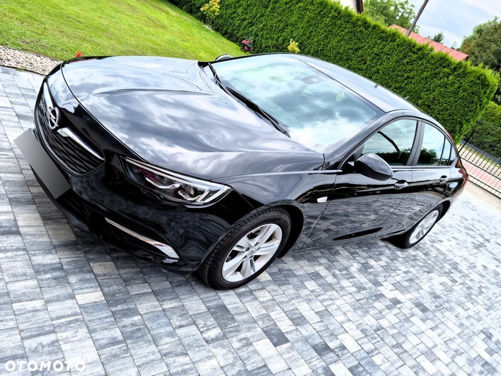 Opel Insignia 1.5 T Enjoy S&S - 9