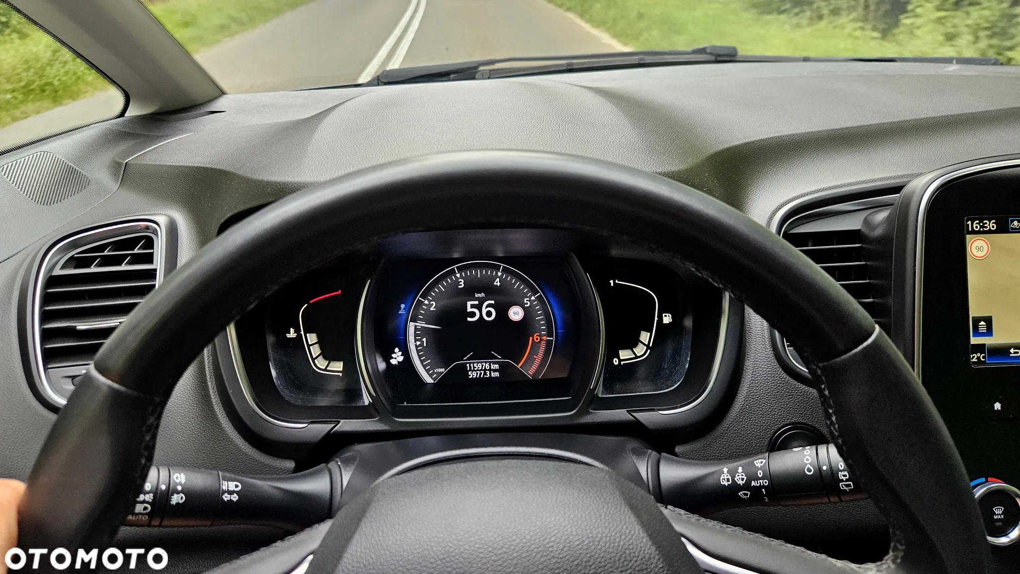 Renault Grand Scenic ENERGY TCe 115 LIMITED - 27