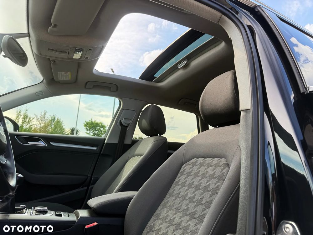 Audi A3 Sportback - 17