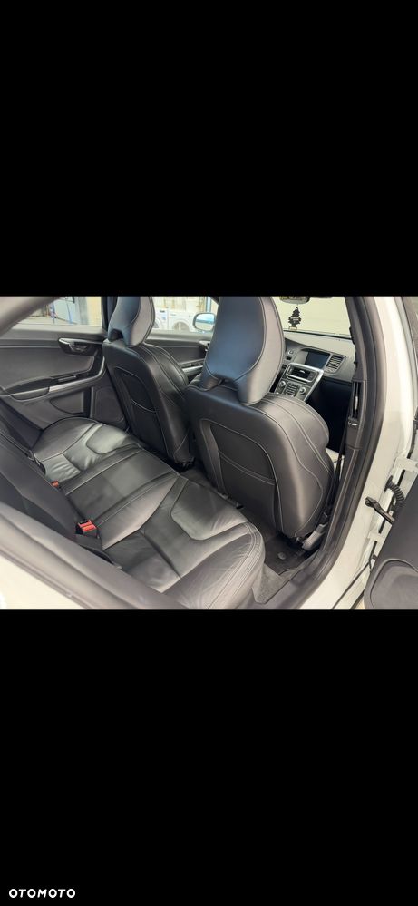 Volvo S60 - 14