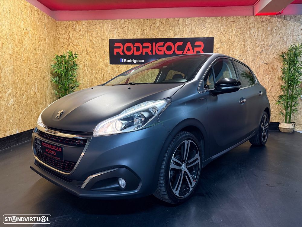 Peugeot 208 1.2 PureTech GT Line - 27
