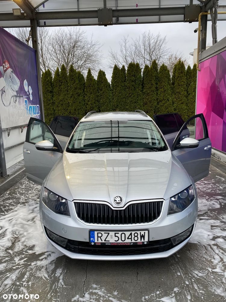 Skoda Octavia 1.6 TDI Ambition - 5