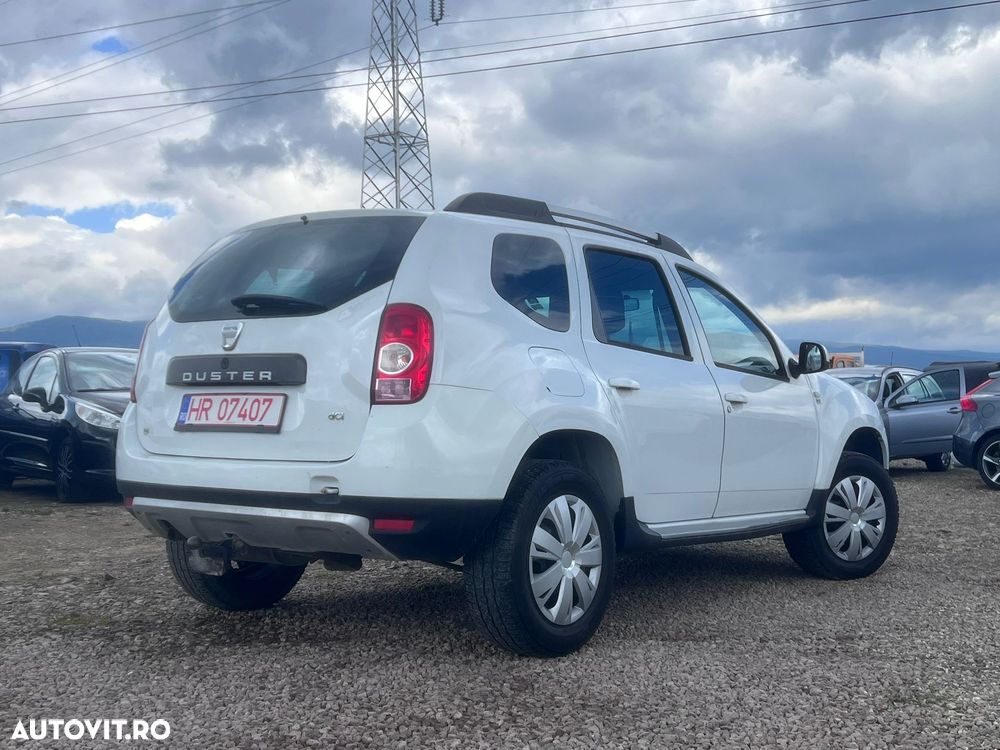 Dacia Duster 1.5 dCi 4x4 Laureate - 3