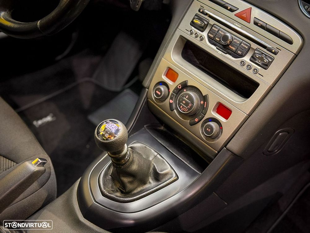 Peugeot 308 SW 1.6 HDi Executive CVM6 - 8