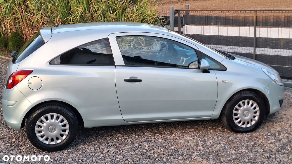 Opel Corsa - 29