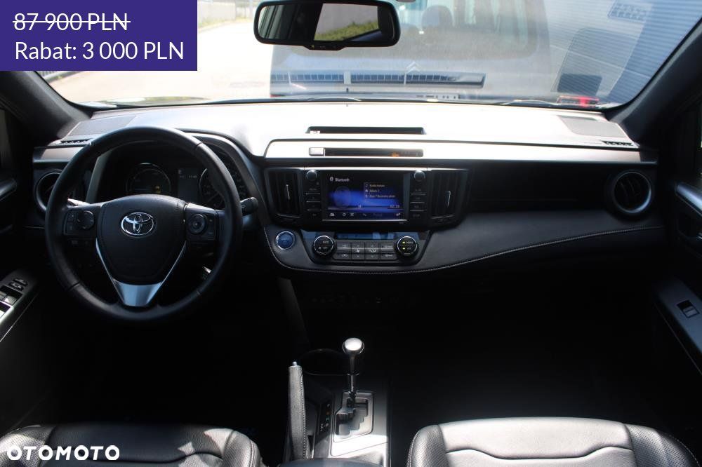 Toyota RAV4 - 13