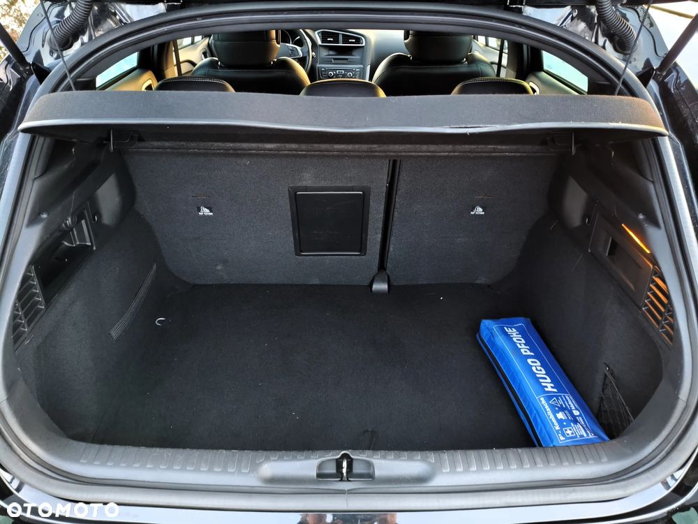 Citroën DS4 HDi 165 SoChic - 18