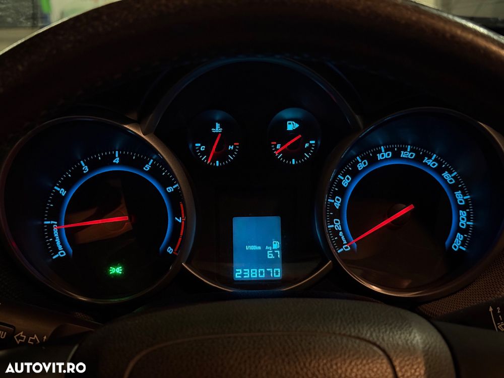 Chevrolet Cruze 1.6 Ecotec LS+ - 7
