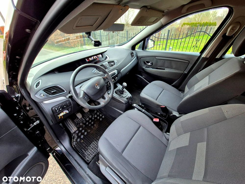 Renault Scenic 1.5 dCi Dynamique - 23