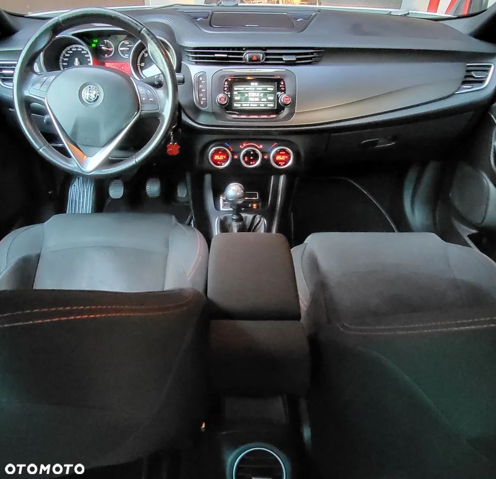 Alfa Romeo Giulietta 1.6 JTDM 16V Impression - 17