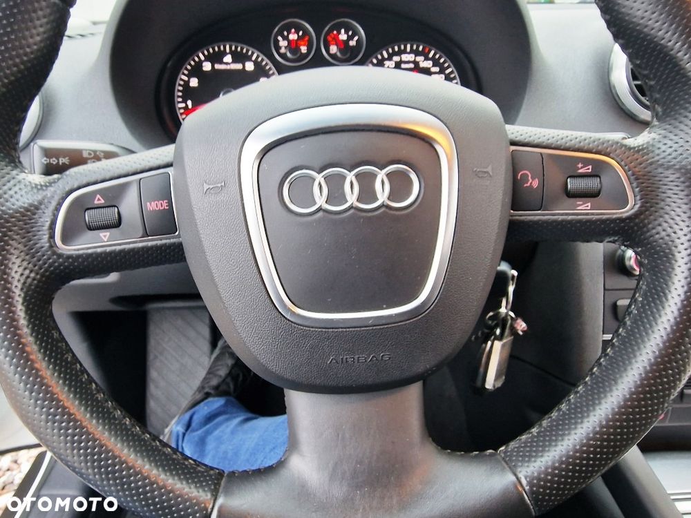 Audi A3 Sportback - 12