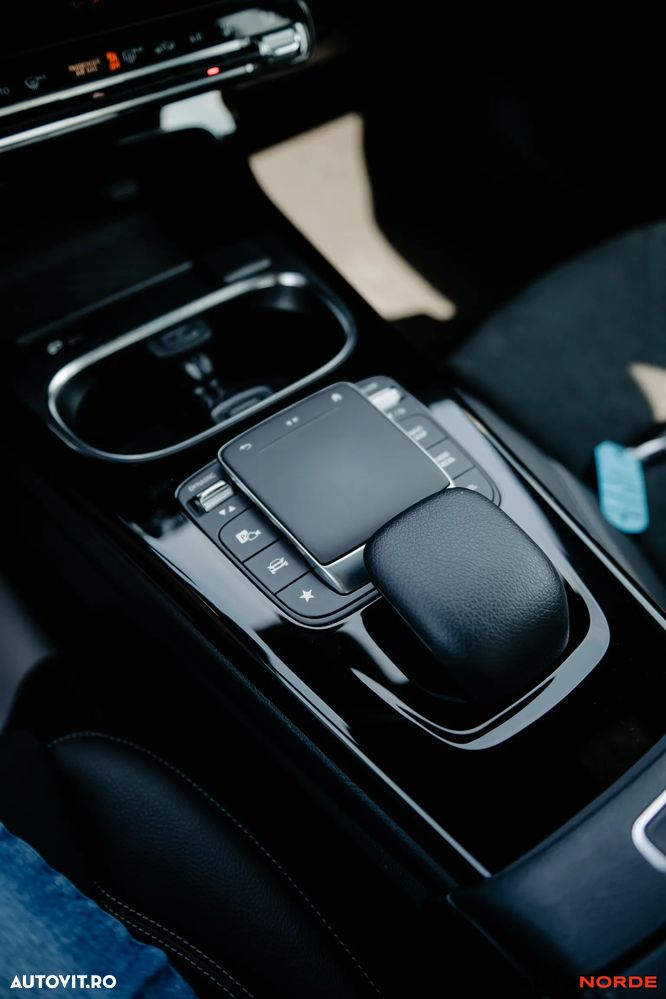 MERCEDES-BENZ A-Class 2021 — imagine 27