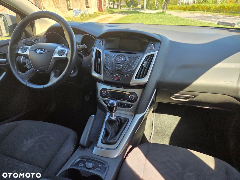 Ford Focus 1.6 TDCi DPF Start-Stopp-System Titanium - 10