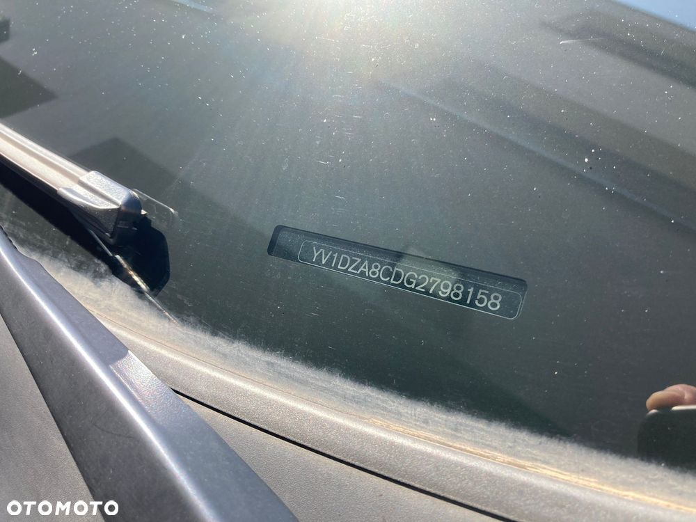 Volvo XC 60 D4 Geartronic Momentum - 9