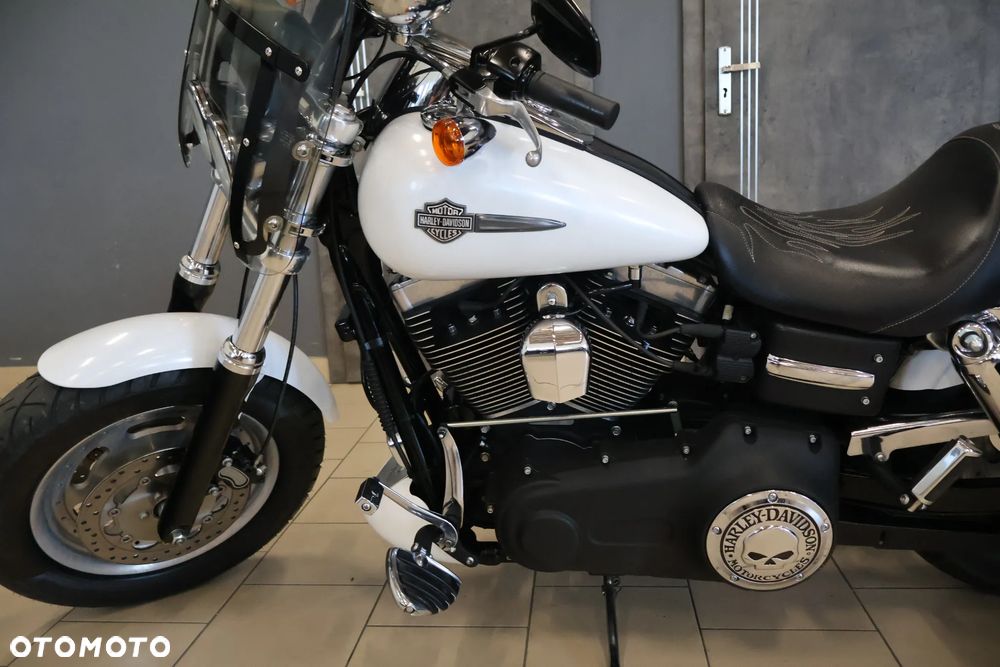 Harley-Davidson Dyna Fat Bob - 21