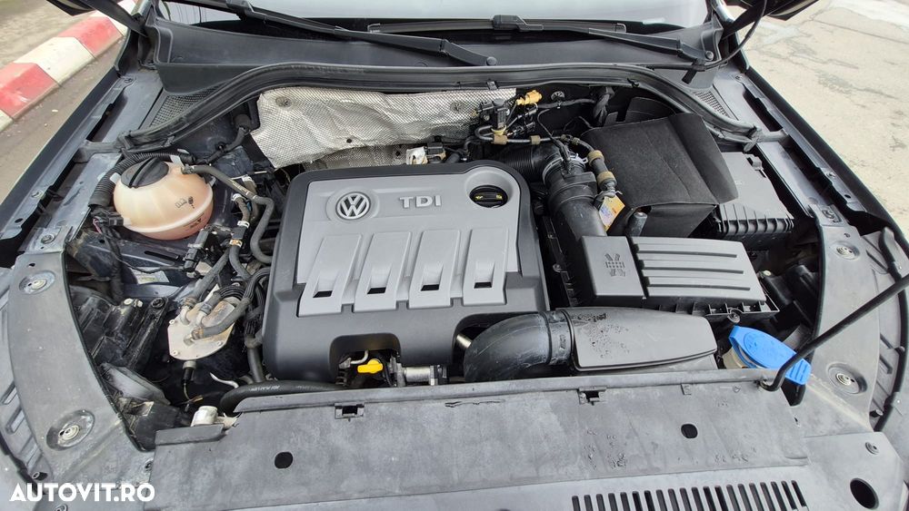 Volkswagen Tiguan 2.0 TDI 4Motion Trend & Fun - 8