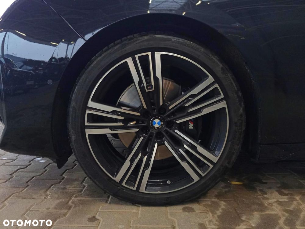 BMW Seria 7 - 11