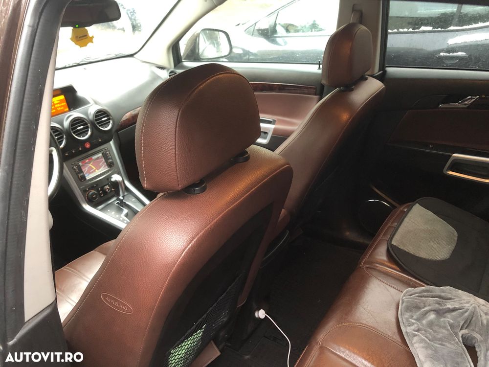 Opel Antara - 16