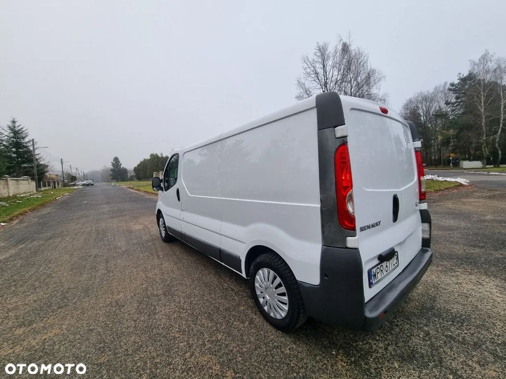Renault Trafic - 15