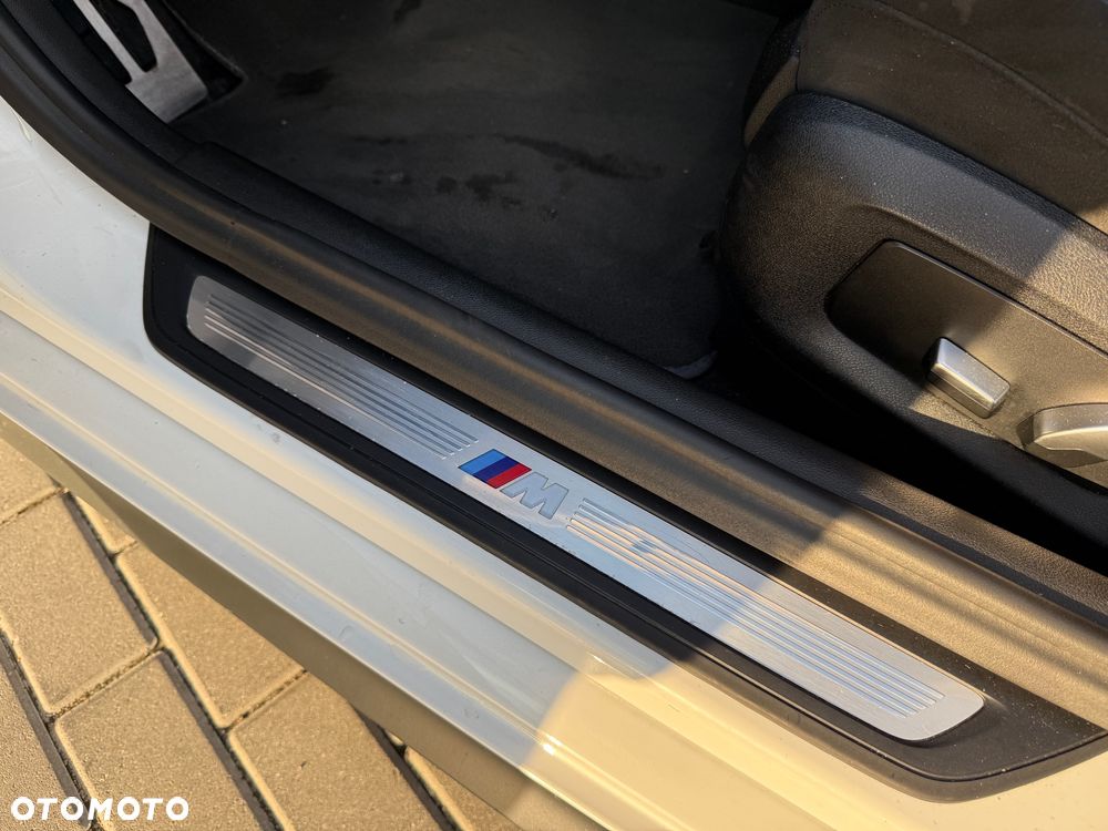 BMW Seria 5 ver-530i-xdrive-m-sport-sport - 17