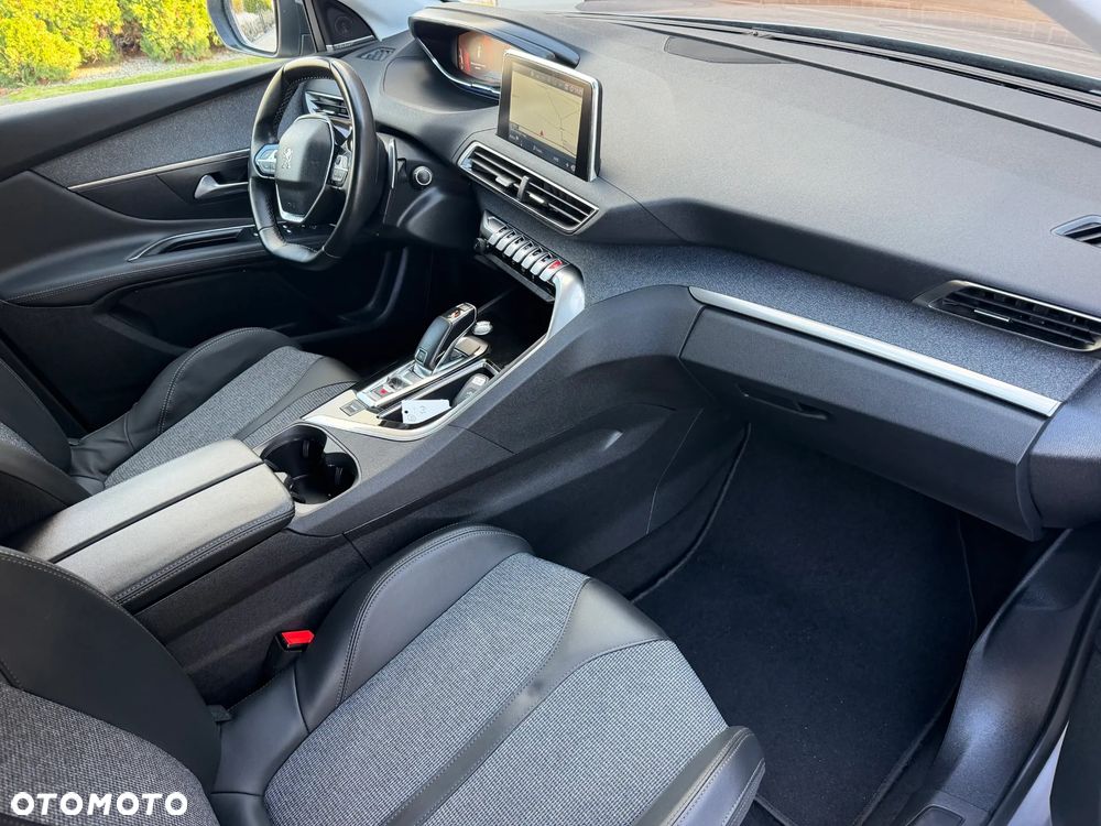 Peugeot 3008 - 19