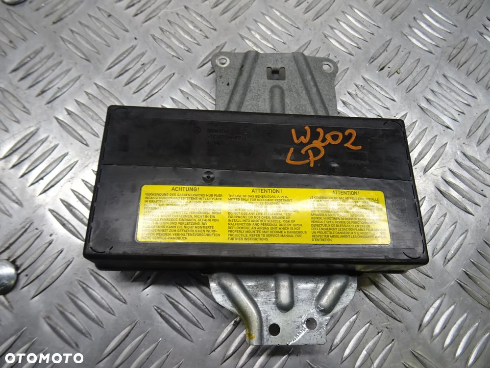 MERCEDES W202 LIFT 96-01 PODUSZKA POWIETRZNA DRZWI LEWA PRZÓD - 6