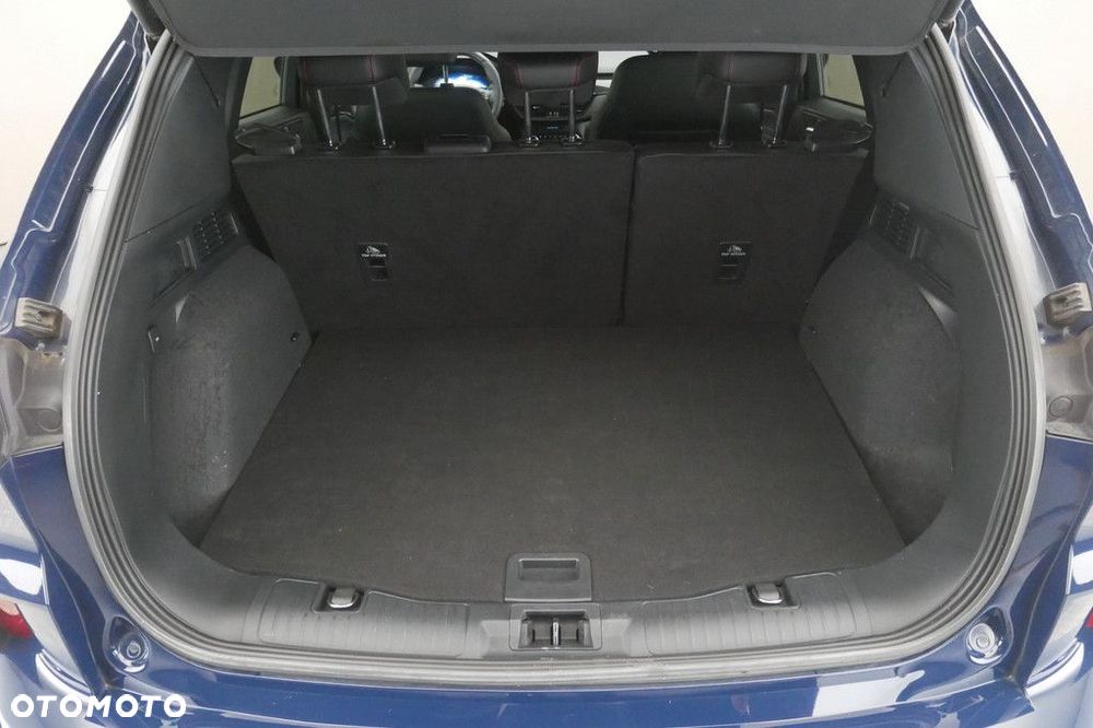 Ford Kuga - 16