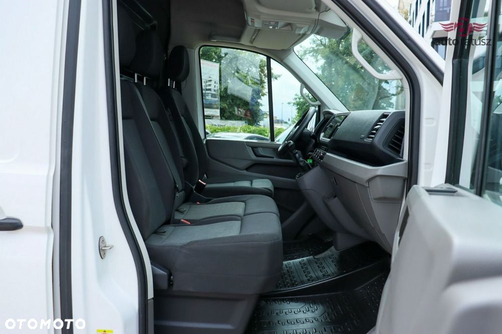 Volkswagen Crafter - 12