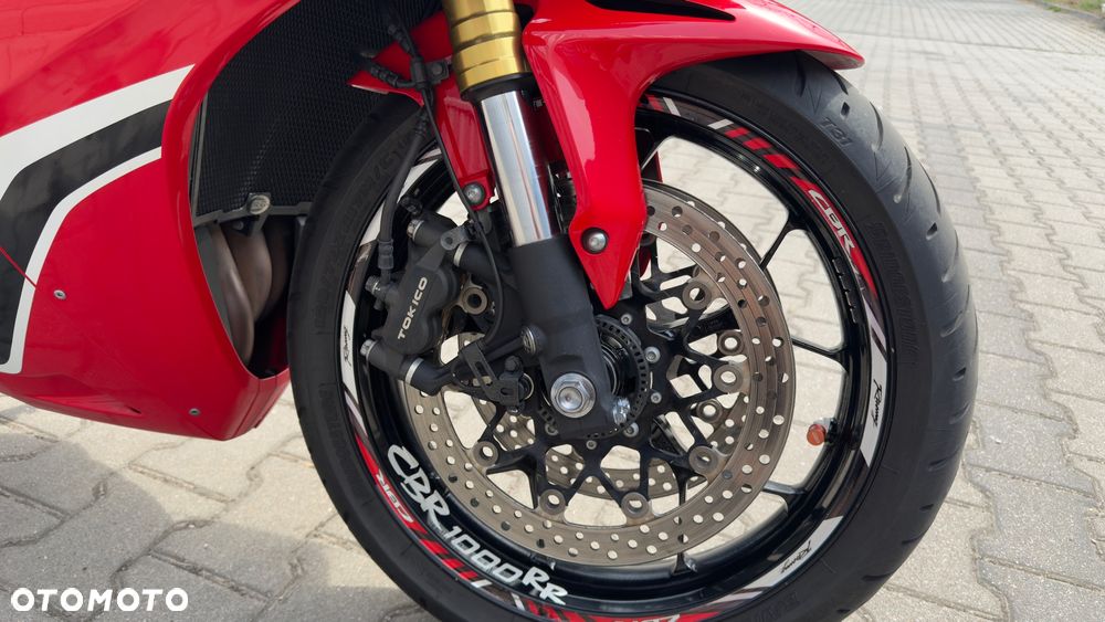 Honda CBR - 16