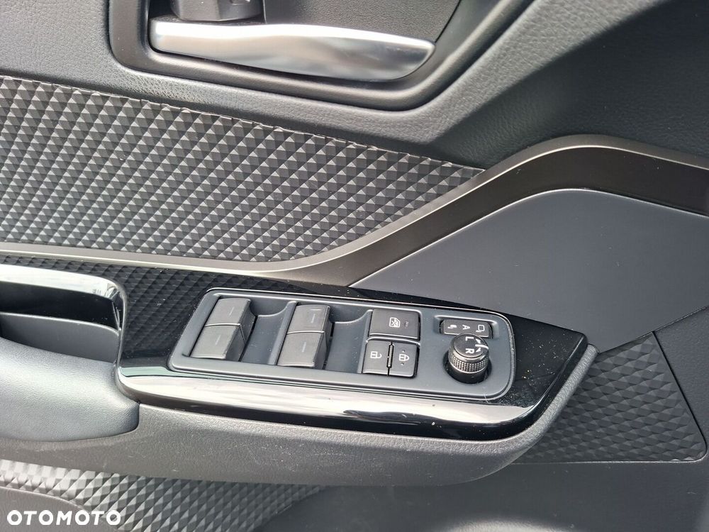 Toyota C-HR 2.0 Hybrid Style - 23