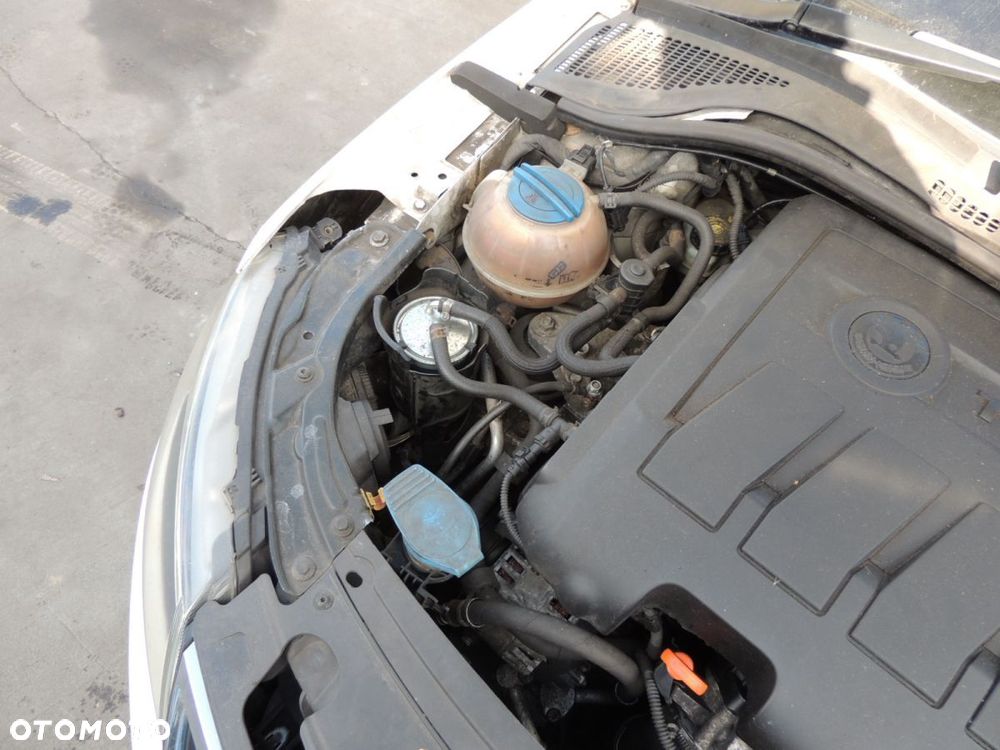 Ćwiartka nadwozia lewy przód SKODA Rapid '14 - 1