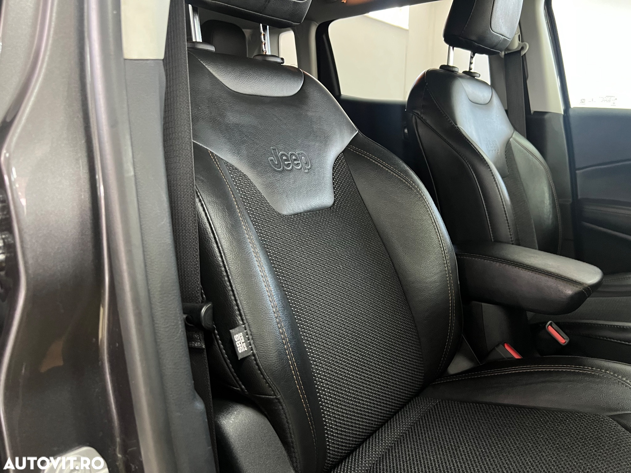 Jeep Compass 2.0 M-Jet 4x4 AT Limited - 5