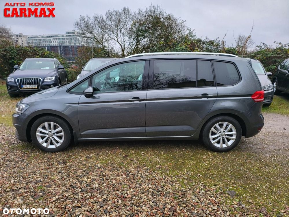 Volkswagen Touran 1.6 TDI SCR (BlueMotion Technology) DSG Comfortline - 4