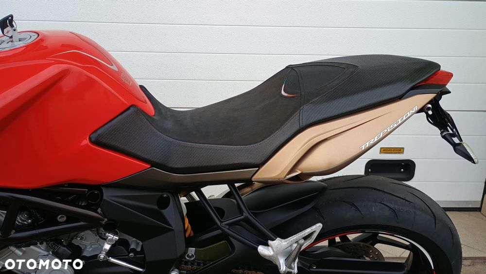 MV AGUSTA Brutale - 18