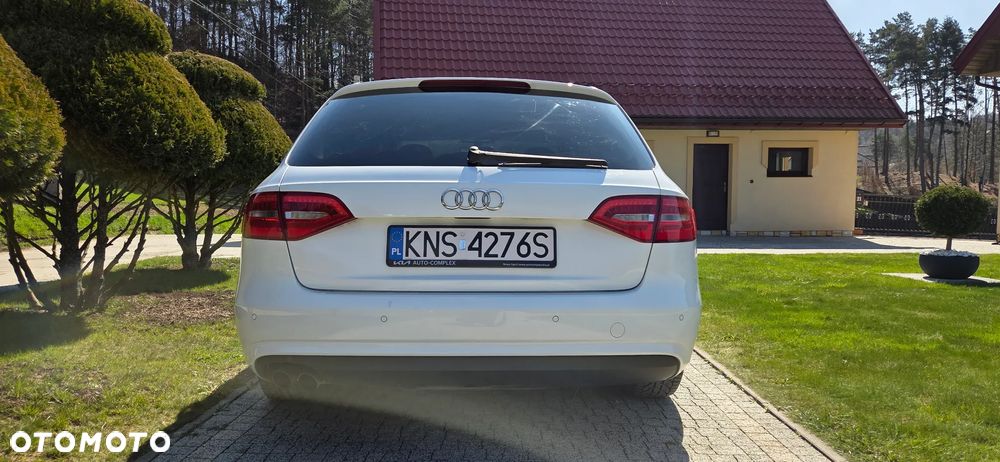 Audi A4 Avant 2.0 TDI DPF quattro S tronic S line Sportpaket - 4