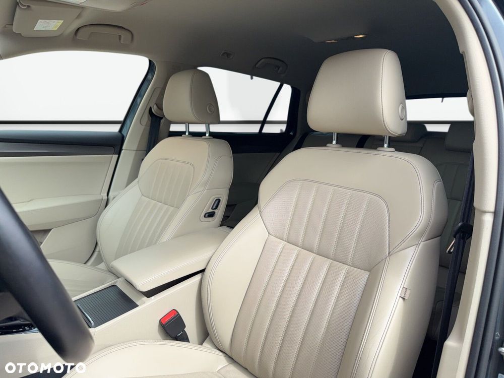 Skoda Superb 2.0 TSI Style DSG - 13