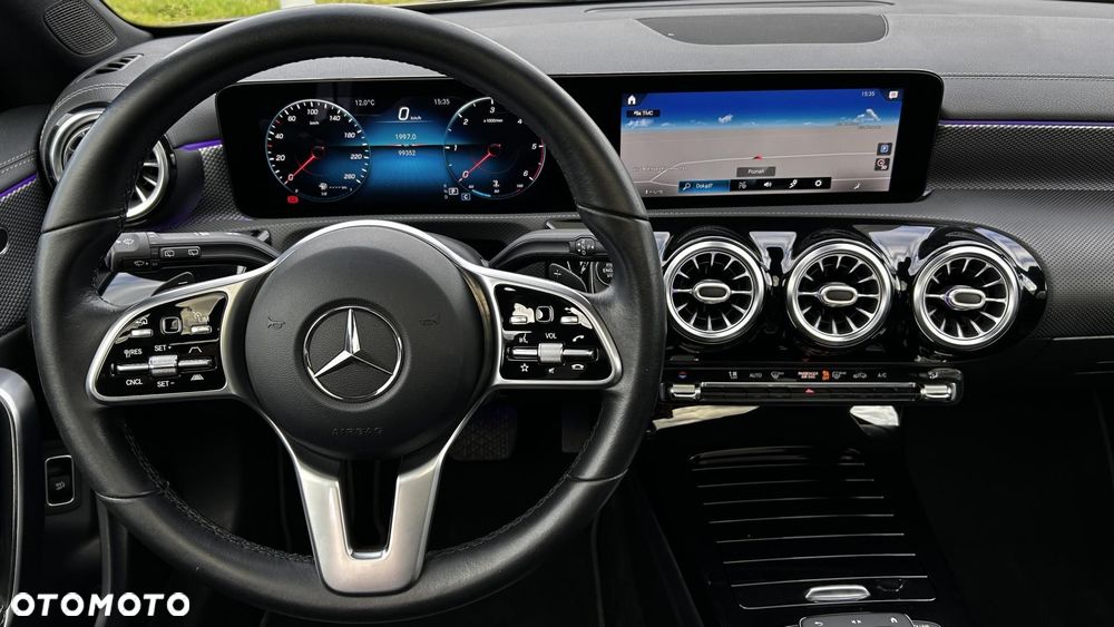 Mercedes-Benz CLA - 14