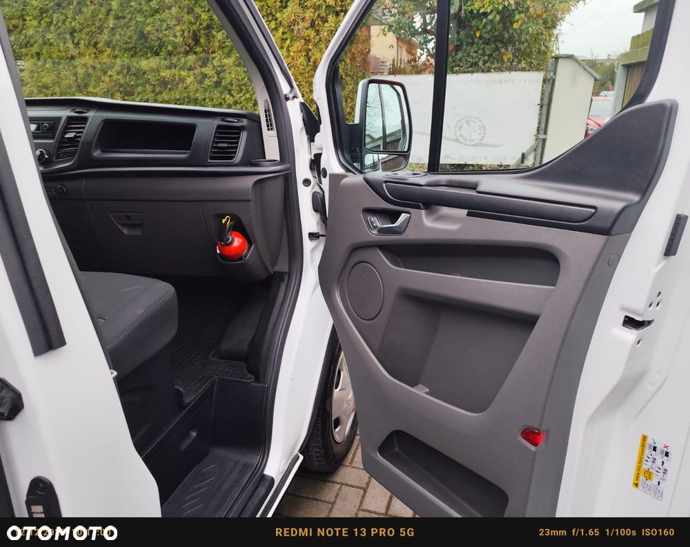 Ford Transit Custom - 12