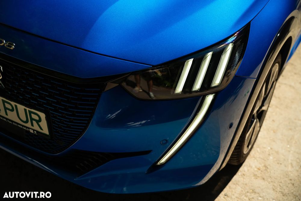 Peugeot 208 e-208 GT-Line - 22