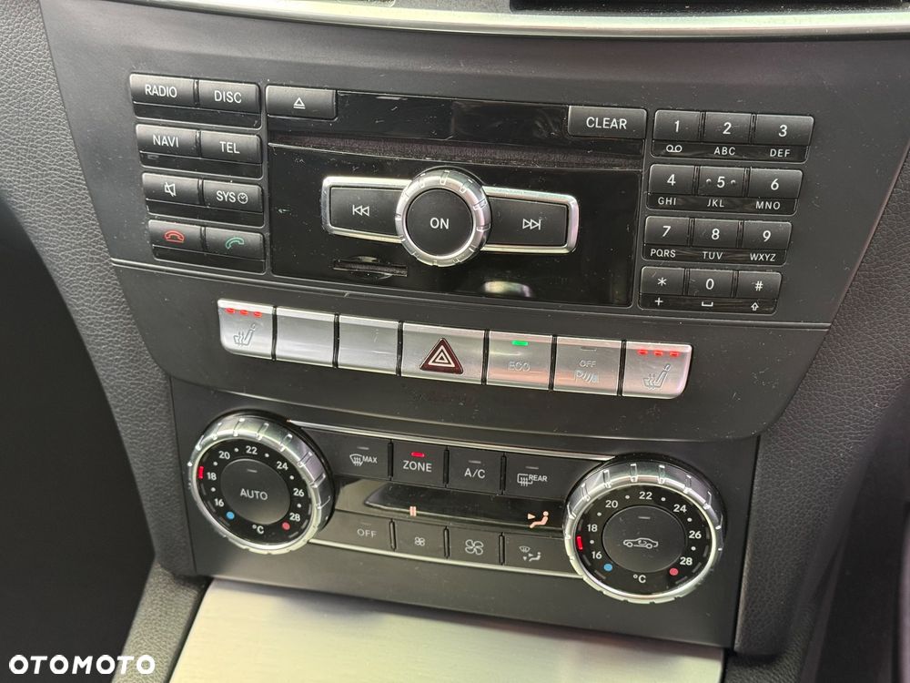 Mercedes-Benz Klasa C 350 CDI 7G-TRONIC Avantgarde Edition - 22