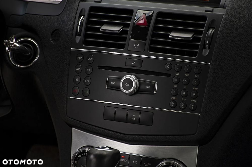 Mercedes-Benz Klasa C 180 Kompressor Automatik Avantgarde - 26