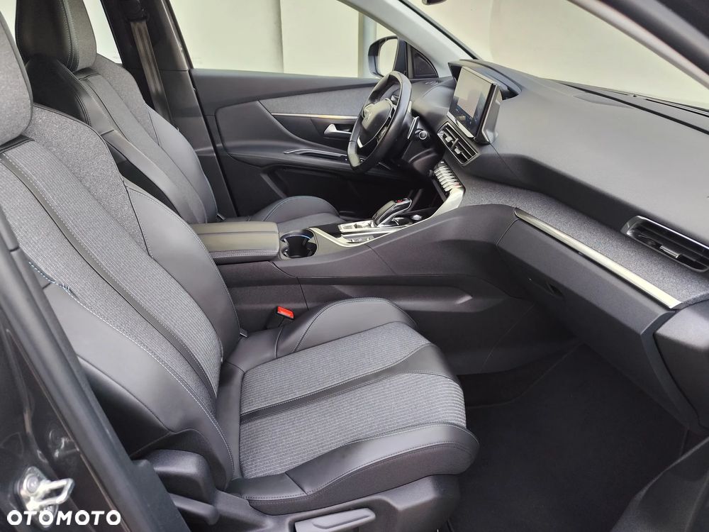 Peugeot 3008 - 27