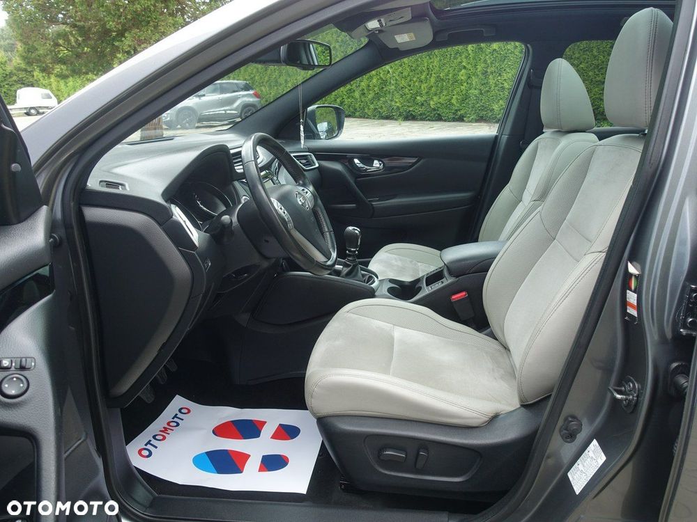 Nissan Qashqai 1.5 dCi N-Connecta EU6 - 9