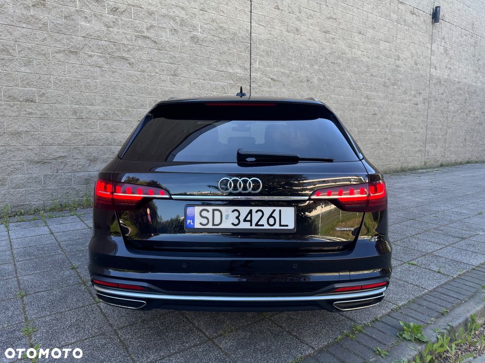 Audi A4 Avant 40 TDI quattro S tronic - 40